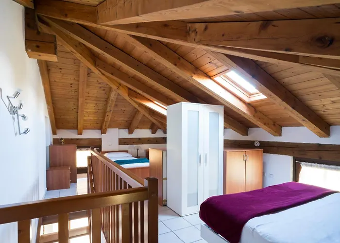 Apartment Stars Gressan Cerise